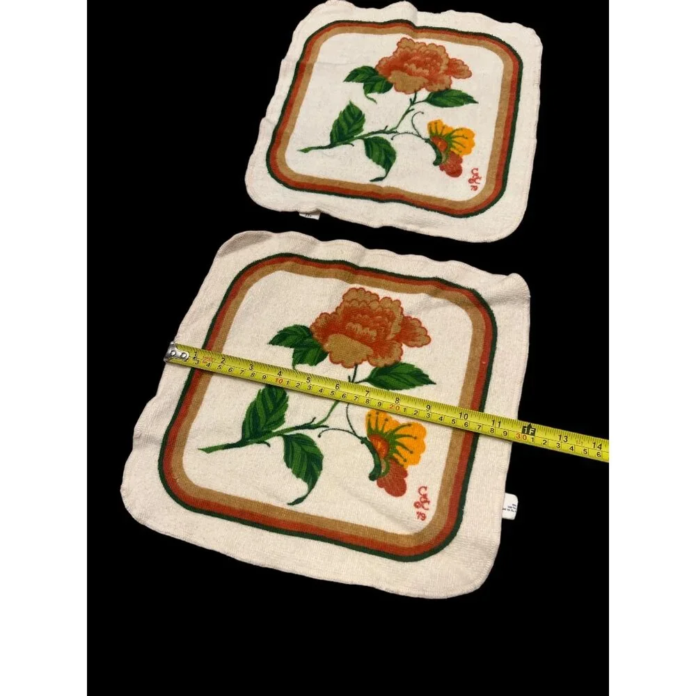 Set of 2 Vintage MCM Flowers 100% Cotton Wash‎ Clothes, Vintage Bathroom Decor